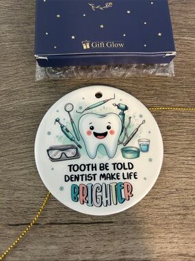 Double sided Dental-Themed Ceramic Ornament – Tooth Illustration.